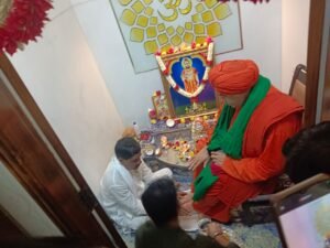 JAYAMRUTHYUNJAYA SWAMIJI VISIT DEVENDRAPPA HOUSE IN JAGALURU